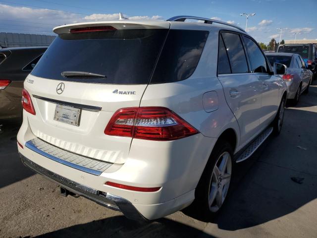 Photo 3 VIN: 4JGDA7DB6EA319449 - MERCEDES-BENZ ML 550 4MA 