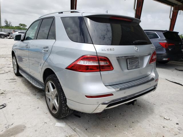 Photo 2 VIN: 4JGDA7DB8EA390524 - MERCEDES-BENZ ML 550 4MA 