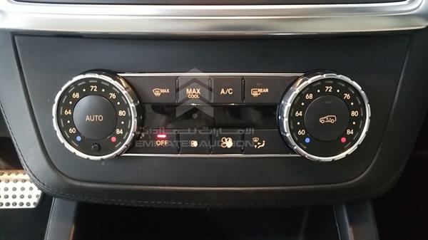 Photo 24 VIN: 4JGDA7EB8CA076660 - MERCEDES-BENZ ML 63 