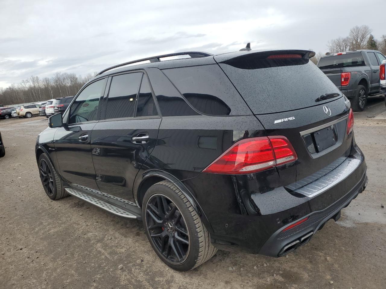 Photo 2 VIN: 4JGDA7FB0JB009802 - MERCEDES-BENZ GLE 