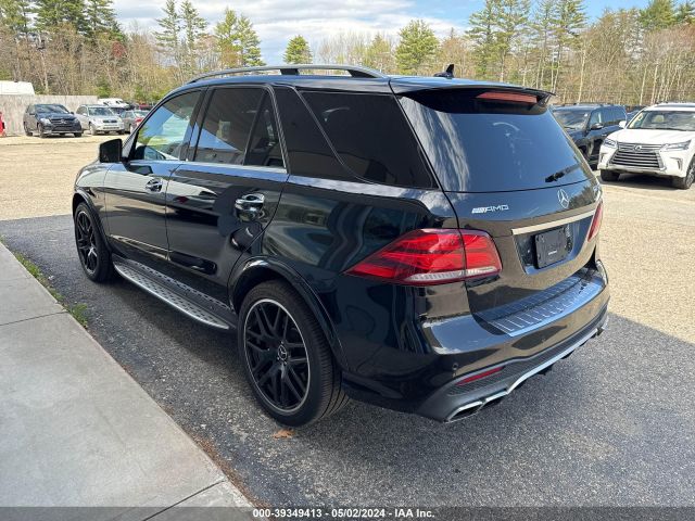 Photo 2 VIN: 4JGDA7FB1GA701369 - MERCEDES-BENZ GLE-CLASS 