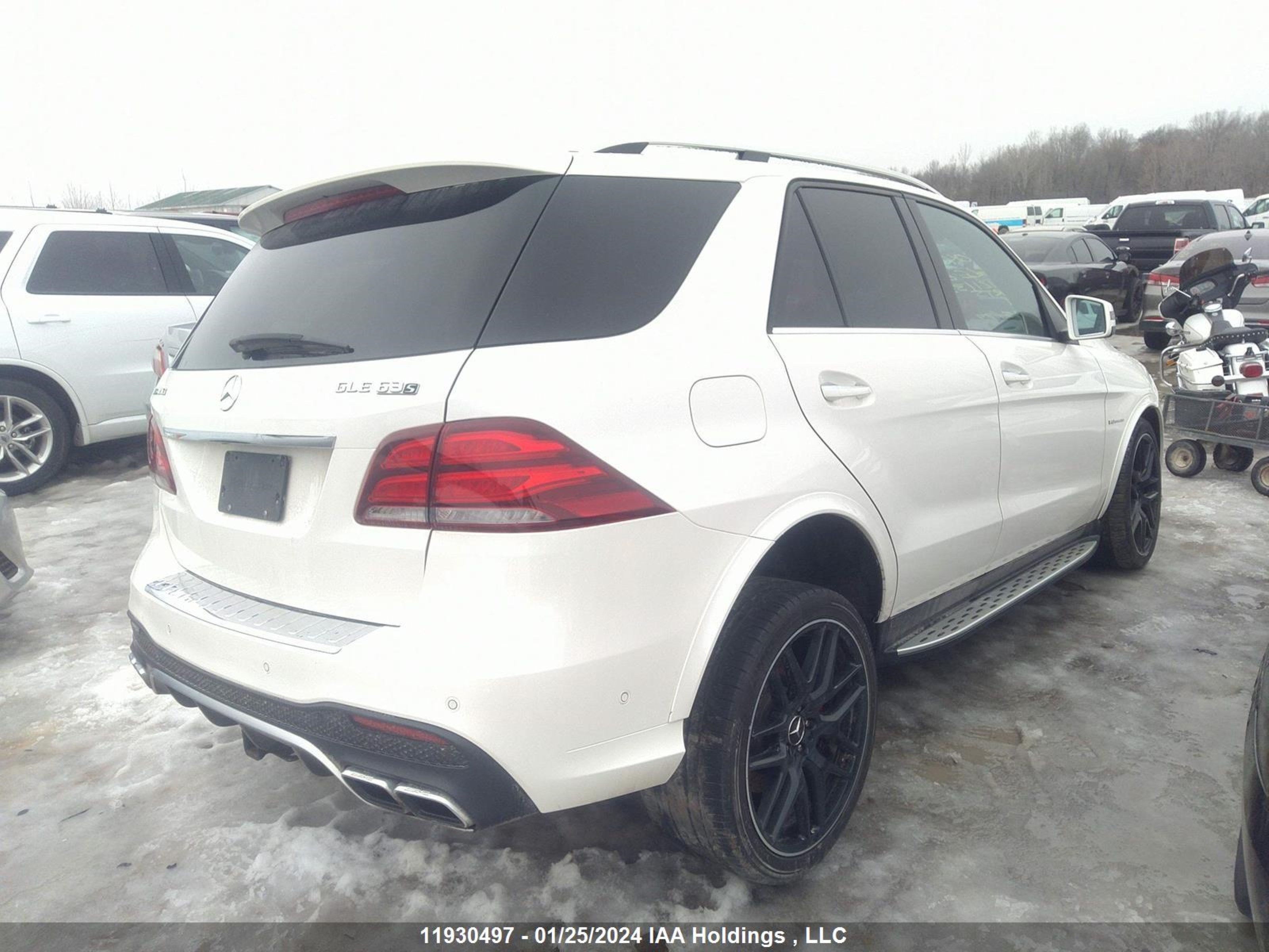 Photo 3 VIN: 4JGDA7FBXJB121135 - MERCEDES-BENZ GLE 