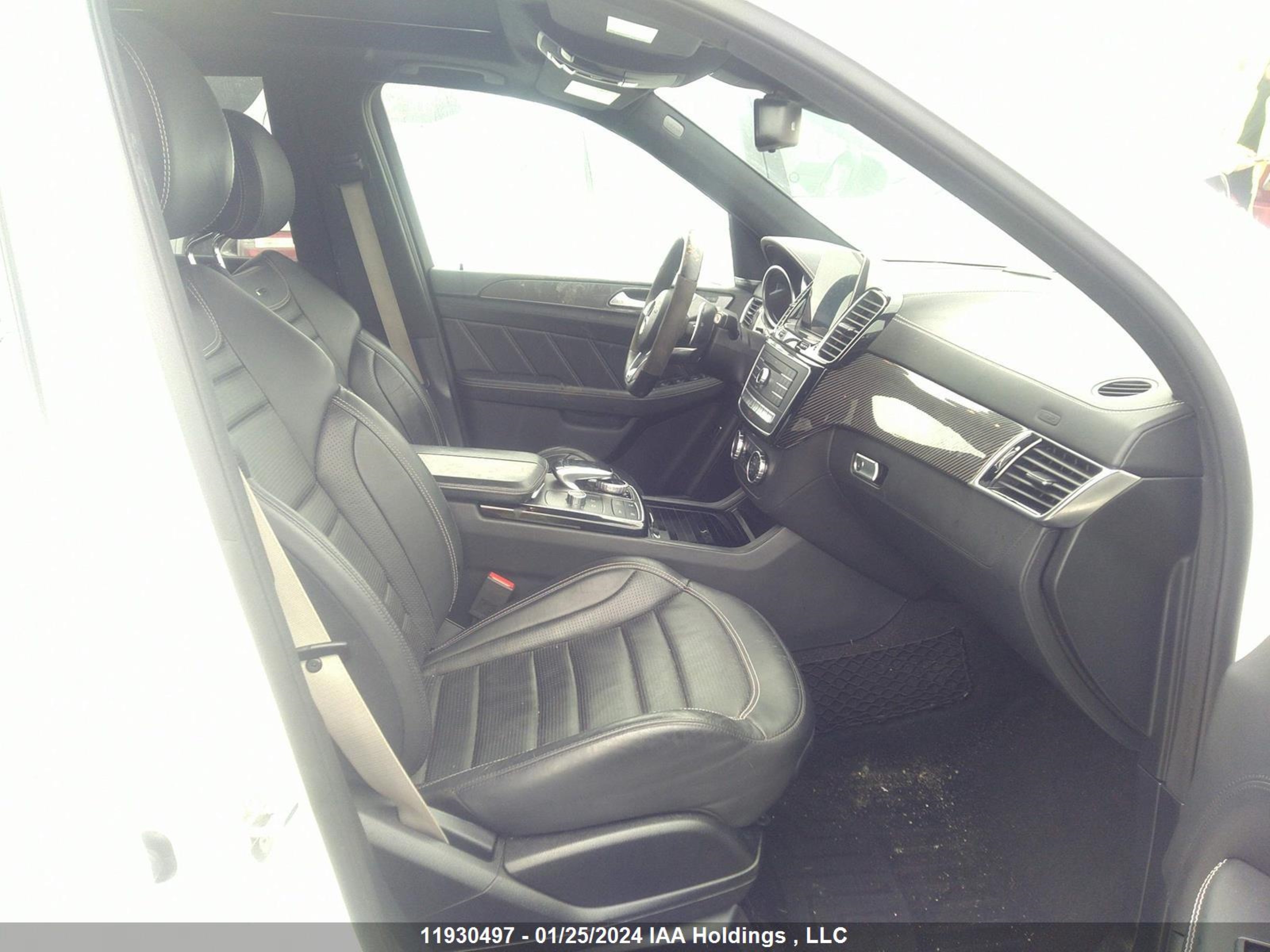 Photo 4 VIN: 4JGDA7FBXJB121135 - MERCEDES-BENZ GLE 