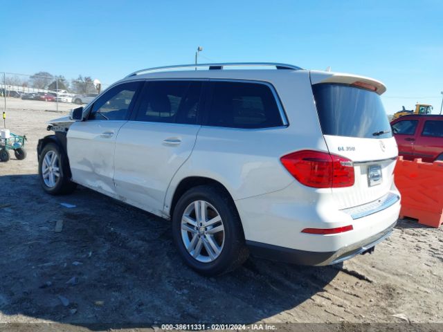 Photo 2 VIN: 4JGDF2EE1FA515393 - MERCEDES-BENZ GL 350 BLUETEC 