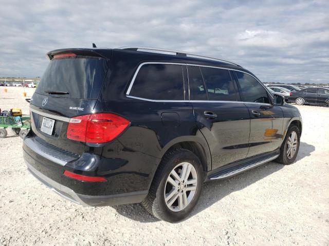 Photo 2 VIN: 4JGDF2EE2EA308638 - MERCEDES-BENZ GL-CLASS 