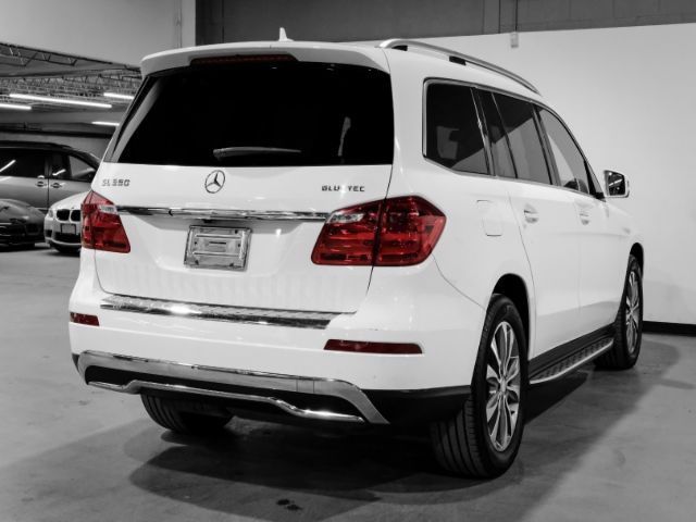 Photo 4 VIN: 4JGDF2EE2FA463482 - MERCEDES-BENZ GL-CLASS 