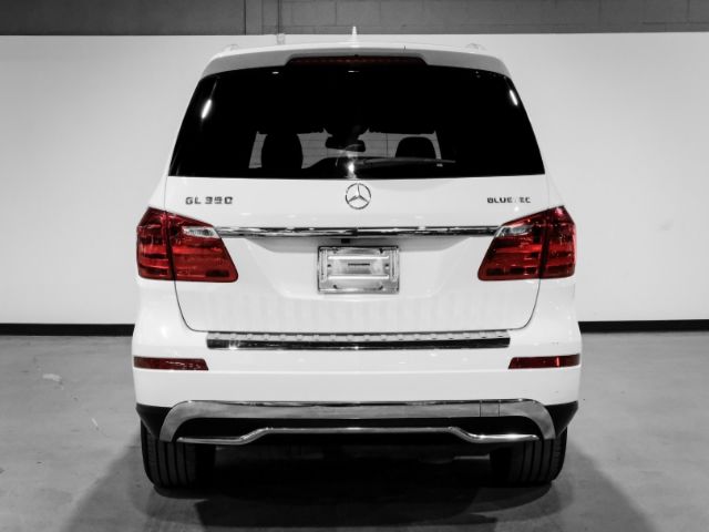 Photo 5 VIN: 4JGDF2EE2FA463482 - MERCEDES-BENZ GL-CLASS 