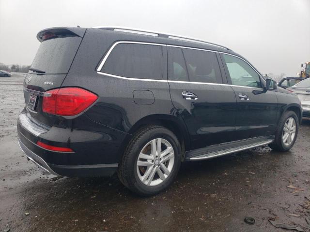 Photo 2 VIN: 4JGDF2EE3FA534463 - MERCEDES-BENZ GL-CLASS 