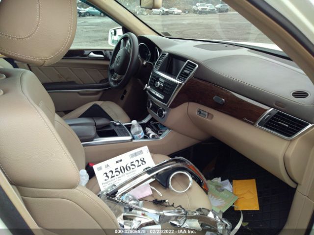 Photo 4 VIN: 4JGDF2EE5DA169796 - MERCEDES-BENZ GL-CLASS 