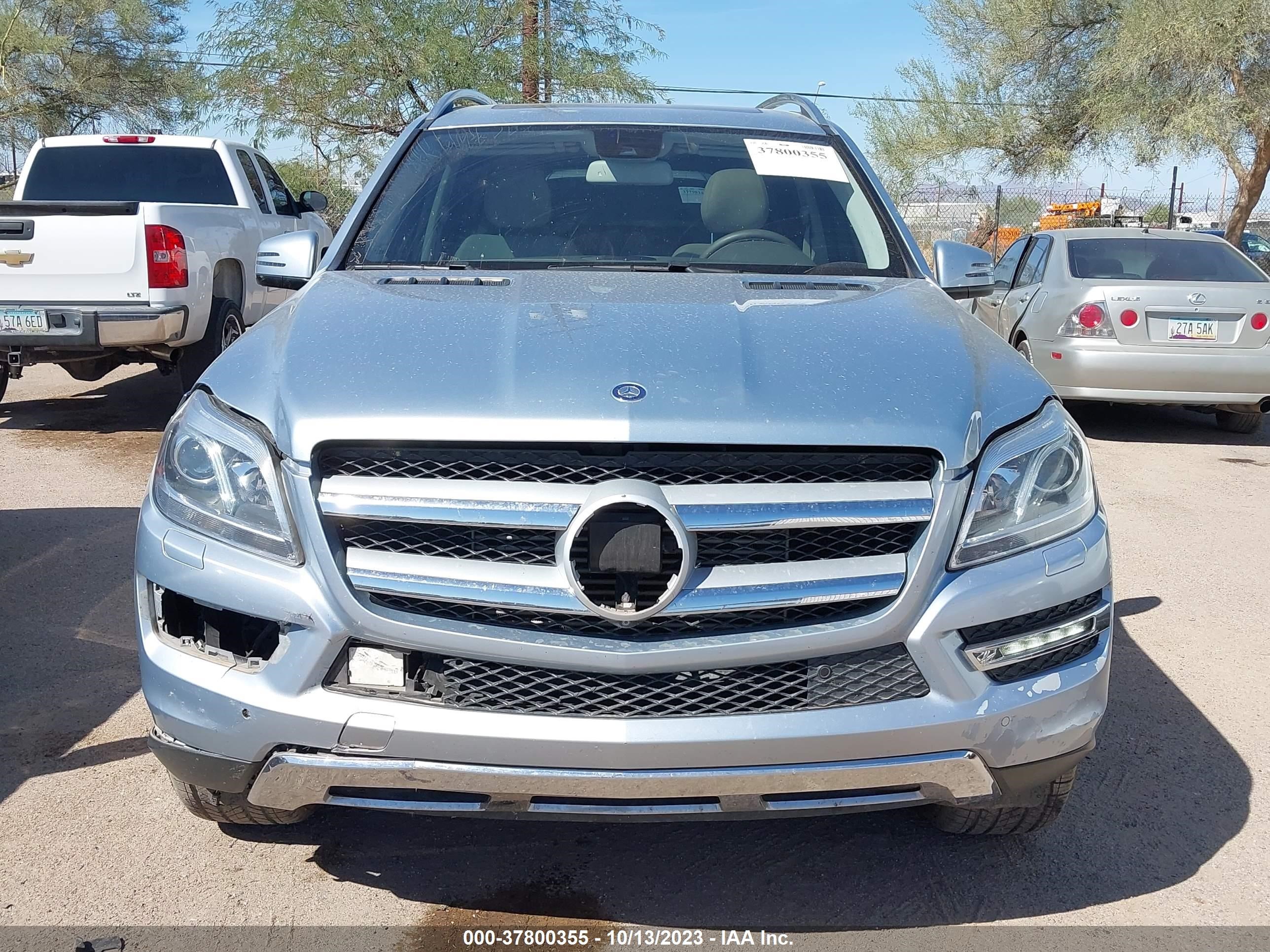 Photo 11 VIN: 4JGDF2EE6FA441694 - MERCEDES-BENZ GL-KLASSE 