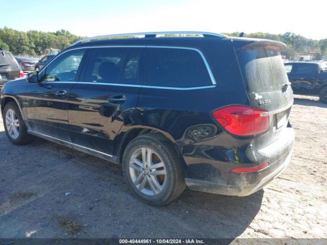 Photo 2 VIN: 4JGDF2EE6FA460505 - MERCEDES-BENZ GL-CLASS 