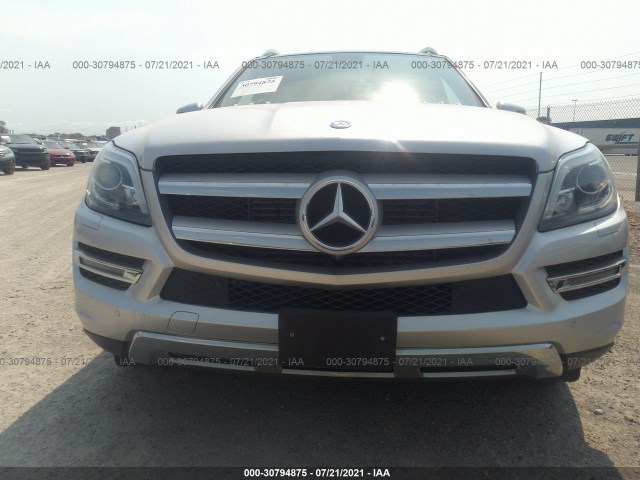 Photo 5 VIN: 4JGDF2EE6FA511369 - MERCEDES-BENZ GL-CLASS 