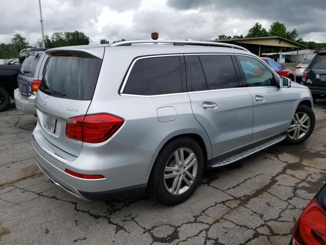 Photo 2 VIN: 4JGDF2EE7DA146262 - MERCEDES-BENZ GL-CLASS 