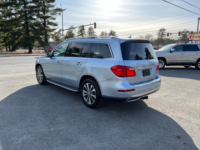 Photo 3 VIN: 4JGDF2EE7GA636477 - MERCEDES-BENZ GL-CLASS 