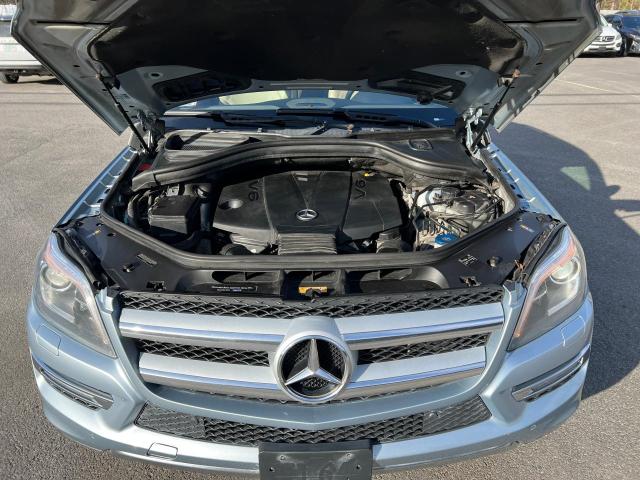 Photo 7 VIN: 4JGDF2EE7GA636477 - MERCEDES-BENZ GL-CLASS 