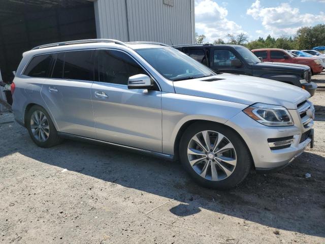 Photo 3 VIN: 4JGDF2EE8EA398698 - MERCEDES-BENZ GL 350 BLU 