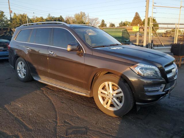 Photo 3 VIN: 4JGDF2EE8FA528397 - MERCEDES-BENZ GL-CLASS 