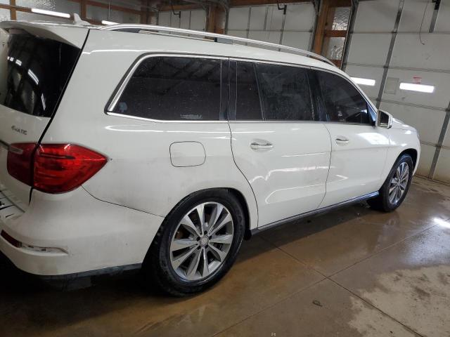 Photo 2 VIN: 4JGDF6EE0FA474486 - MERCEDES-BENZ GL-CLASS 