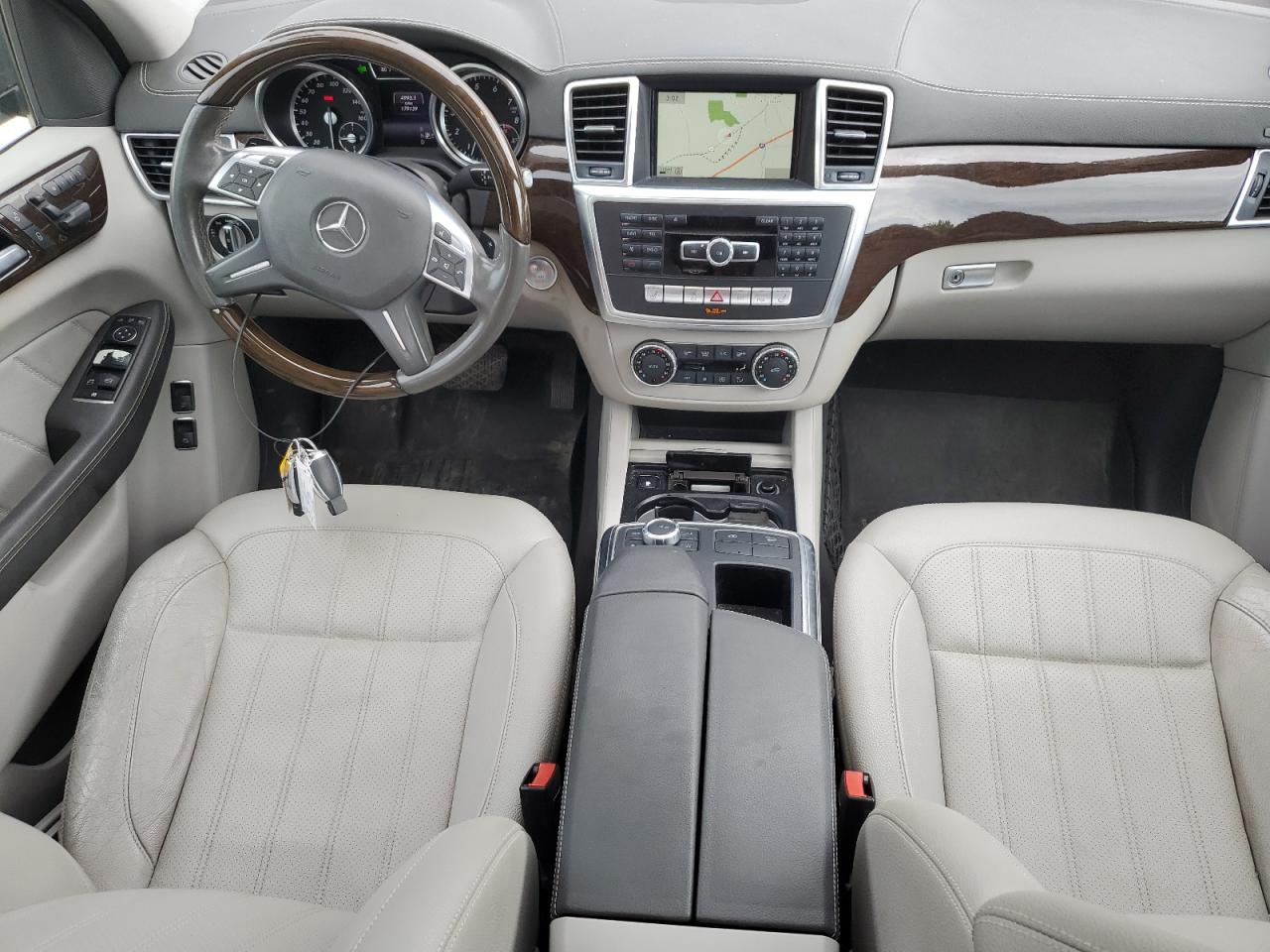 Photo 7 VIN: 4JGDF6EE0FA478277 - MERCEDES-BENZ GL-KLASSE 