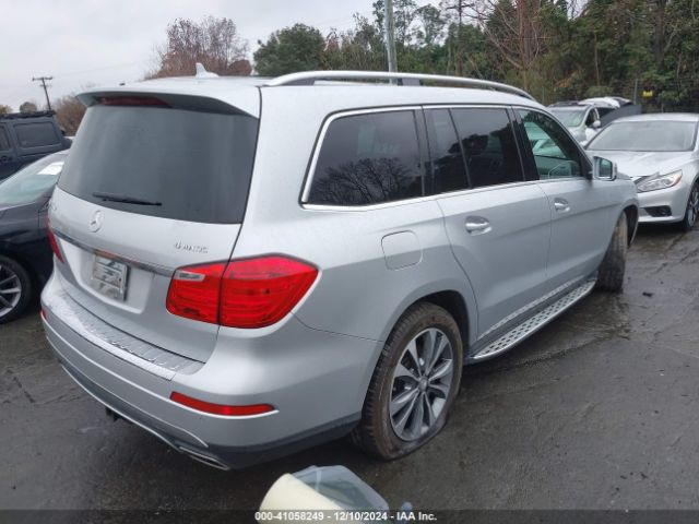 Photo 3 VIN: 4JGDF6EE0FA533195 - MERCEDES-BENZ GL-CLASS 