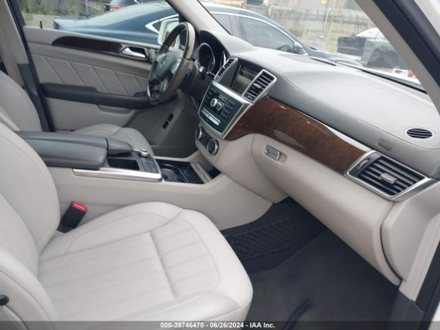 Photo 4 VIN: 4JGDF6EE1FA492012 - MERCEDES-BENZ GL 450 