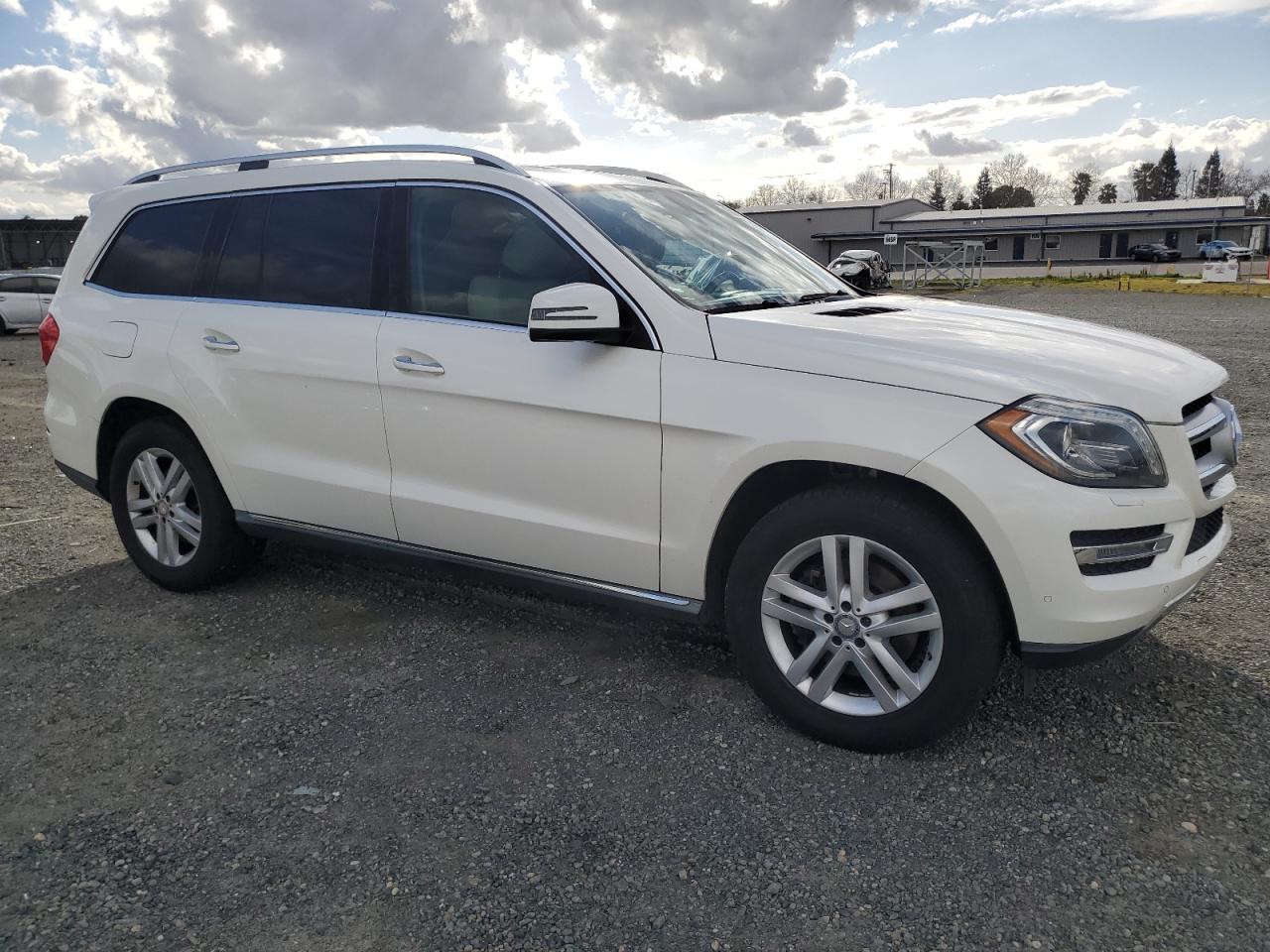 Photo 3 VIN: 4JGDF6EE2FA531352 - MERCEDES-BENZ GL-KLASSE 