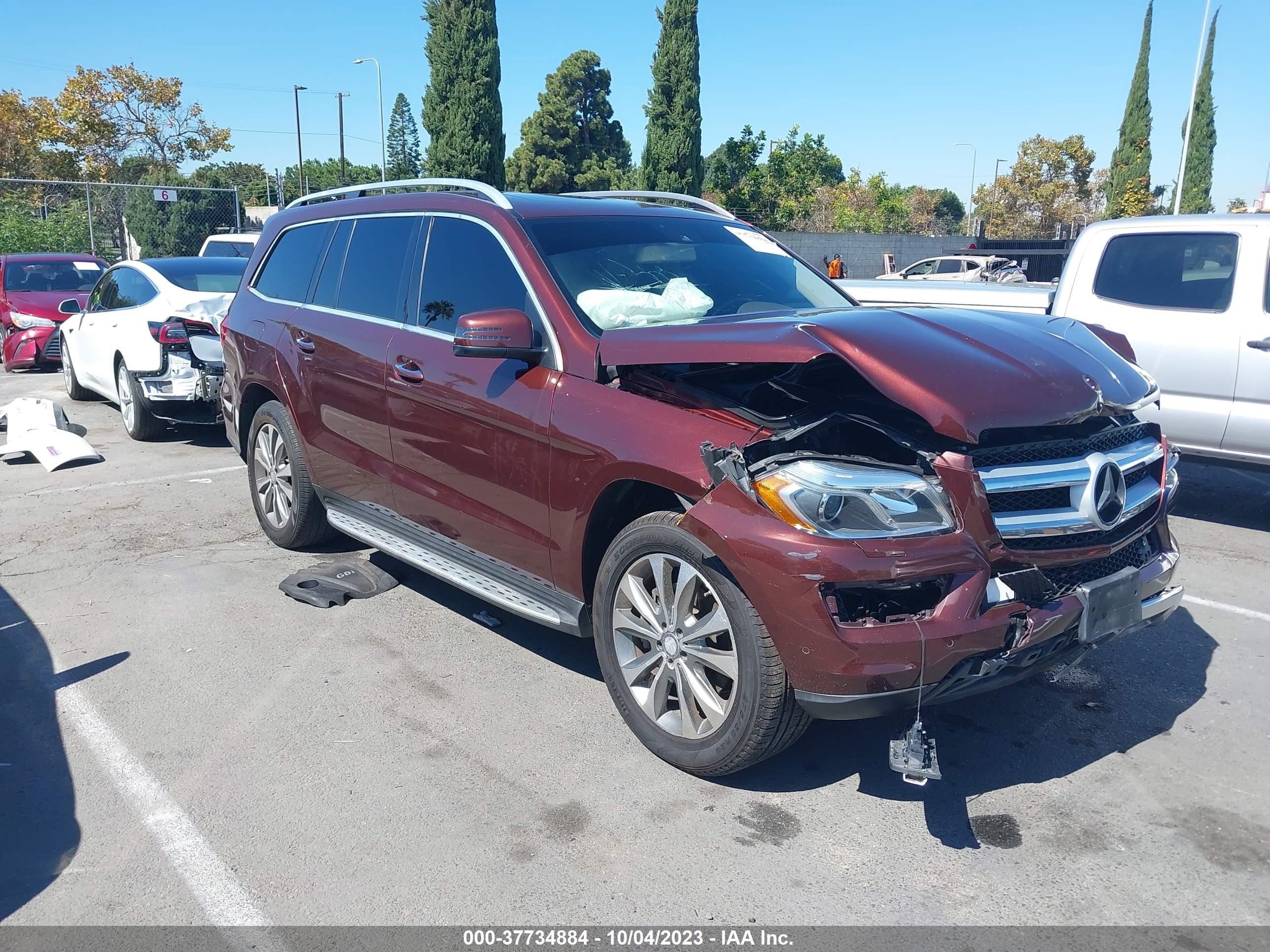 Photo 0 VIN: 4JGDF6EE4FA503620 - MERCEDES-BENZ GL-KLASSE 