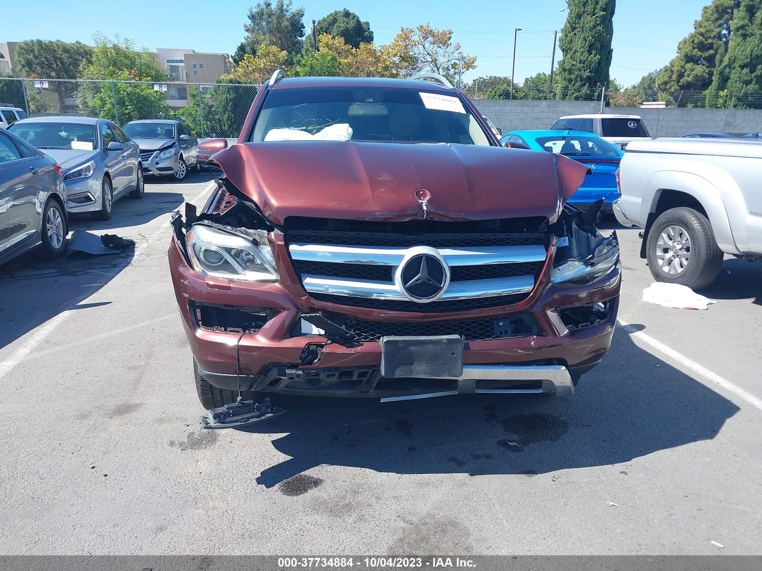 Photo 11 VIN: 4JGDF6EE4FA503620 - MERCEDES-BENZ GL-KLASSE 