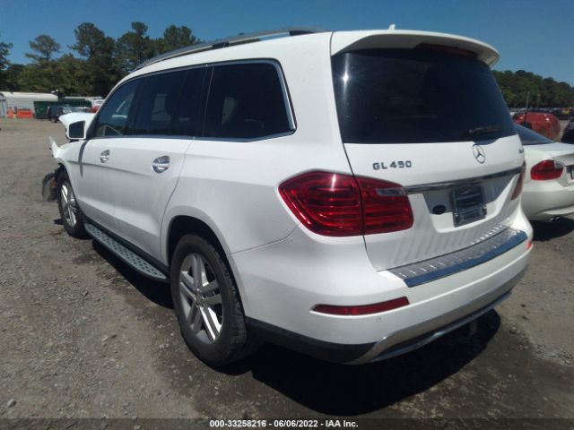 Photo 2 VIN: 4JGDF6EE4FA555488 - MERCEDES-BENZ GL-CLASS 