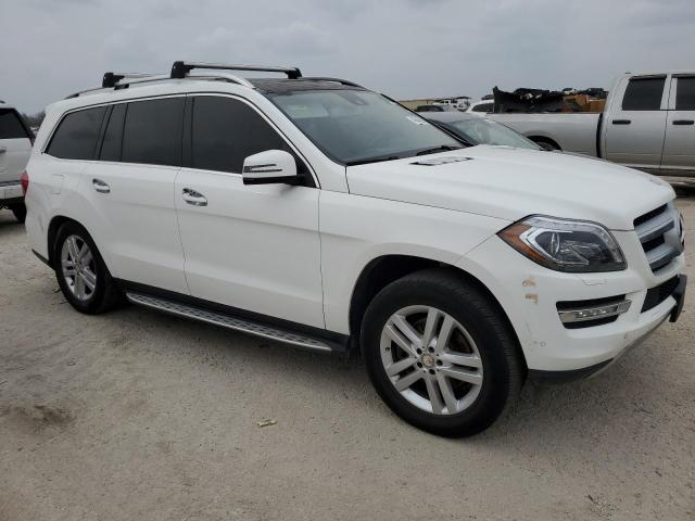 Photo 3 VIN: 4JGDF6EE4GA635052 - MERCEDES-BENZ GL-CLASS 