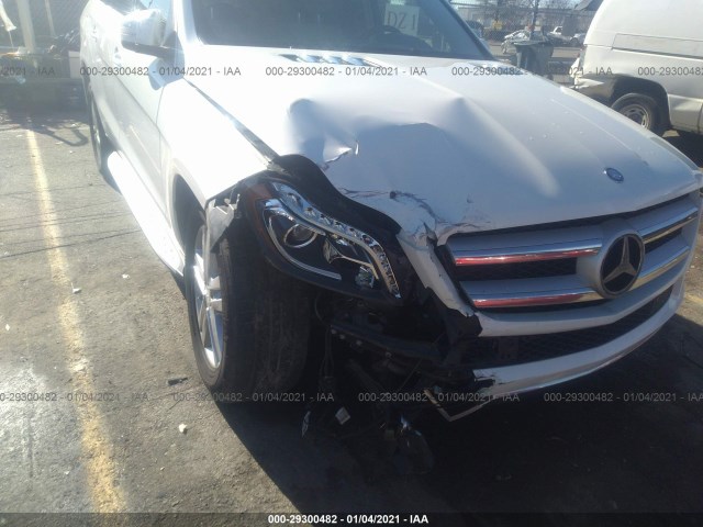 Photo 5 VIN: 4JGDF6EE4GA692657 - MERCEDES-BENZ GL-CLASS 