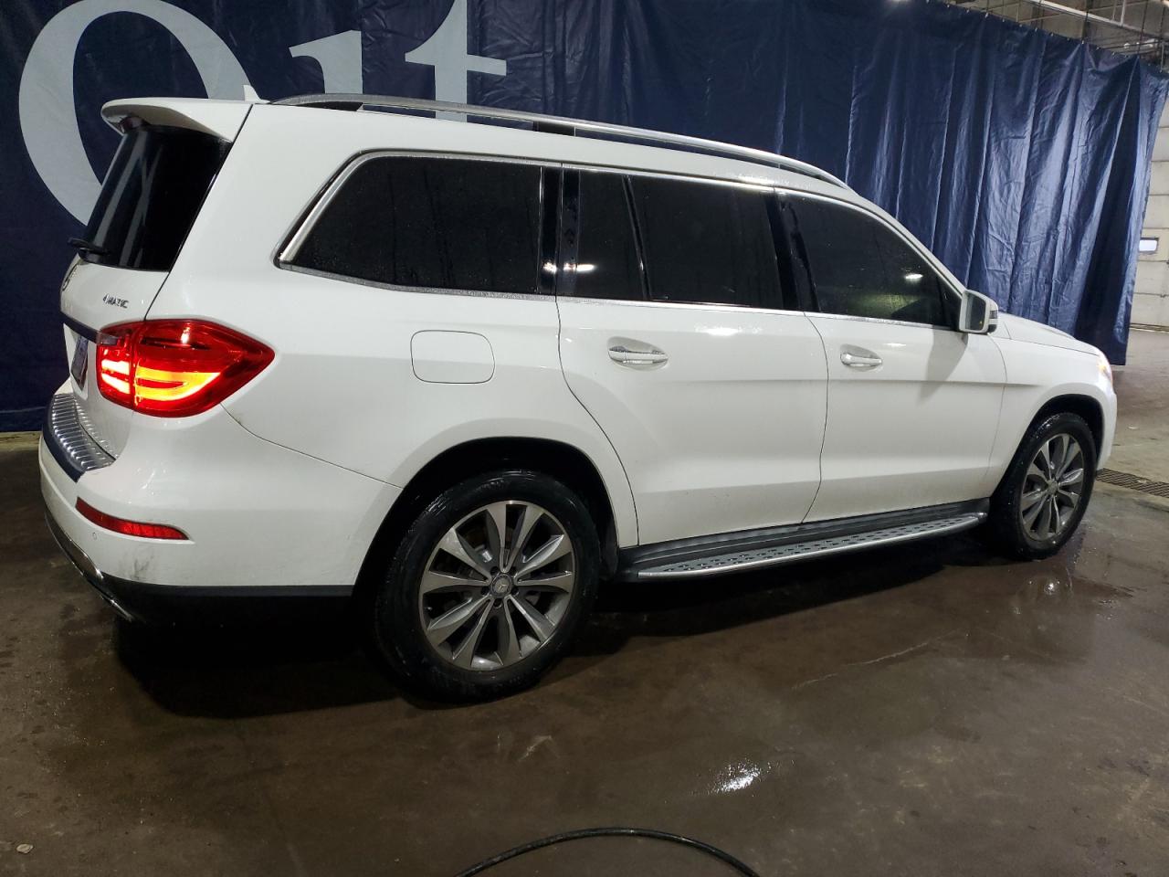 Photo 2 VIN: 4JGDF6EE5FA551174 - MERCEDES-BENZ GL-KLASSE 