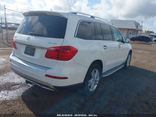 Photo 3 VIN: 4JGDF6EE5GA619622 - MERCEDES-BENZ GL-CLASS 