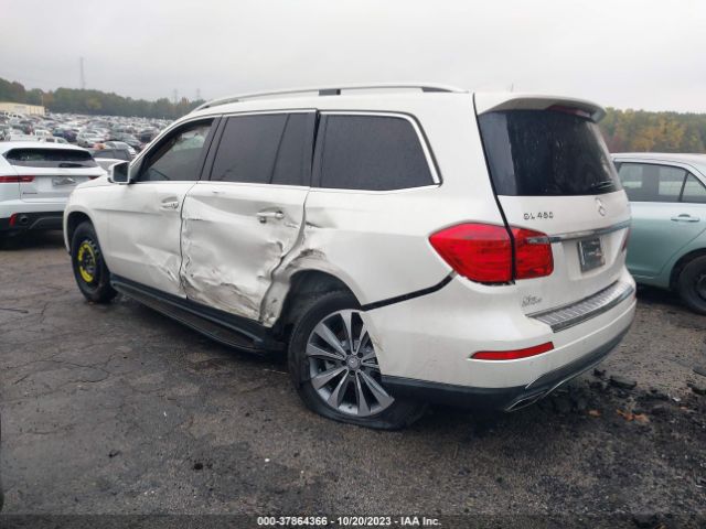 Photo 2 VIN: 4JGDF6EE6FA504266 - MERCEDES-BENZ GL-CLASS 