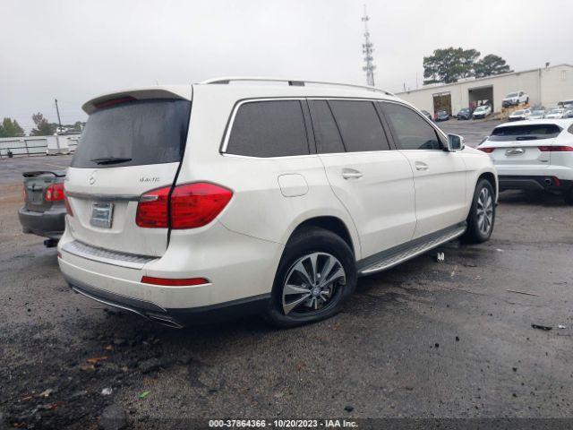 Photo 3 VIN: 4JGDF6EE6FA504266 - MERCEDES-BENZ GL-CLASS 