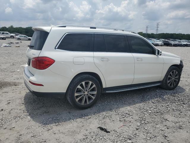 Photo 2 VIN: 4JGDF6EE8FA581978 - MERCEDES-BENZ GL-CLASS 