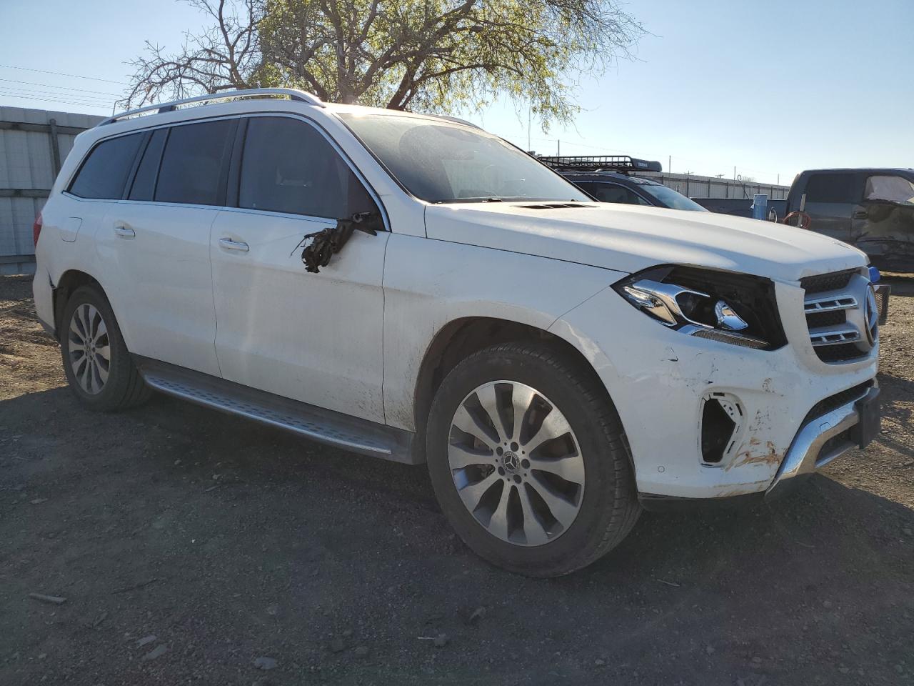 Photo 3 VIN: 4JGDF6EE8HA987424 - MERCEDES-BENZ GLS-CLASS 