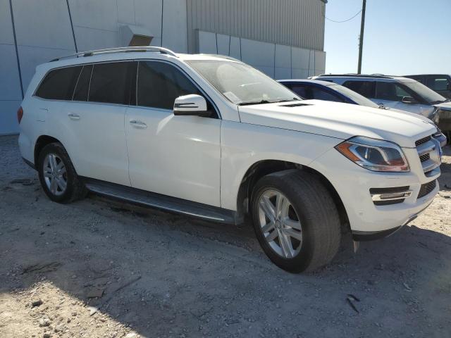 Photo 3 VIN: 4JGDF6EE9FA501670 - MERCEDES-BENZ GL-CLASS 