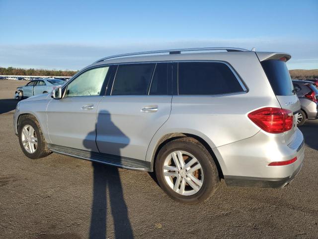 Photo 1 VIN: 4JGDF6EE9FA522972 - MERCEDES-BENZ GL-CLASS 