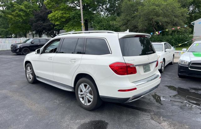 Photo 2 VIN: 4JGDF6EE9FA524494 - MERCEDES-BENZ GL-CLASS 