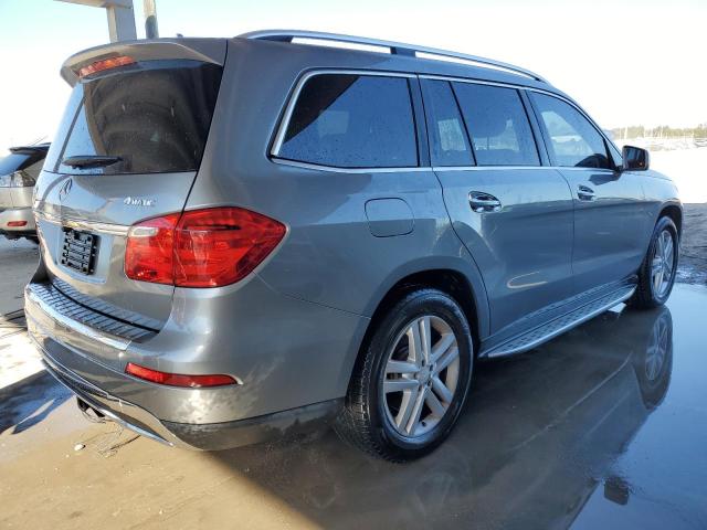 Photo 2 VIN: 4JGDF6EE9GA663459 - MERCEDES-BENZ GL 450 4MA 