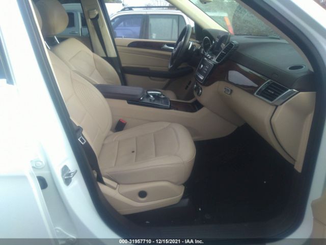 Photo 4 VIN: 4JGDF6EEXHA855619 - MERCEDES-BENZ GLS-CLASS 