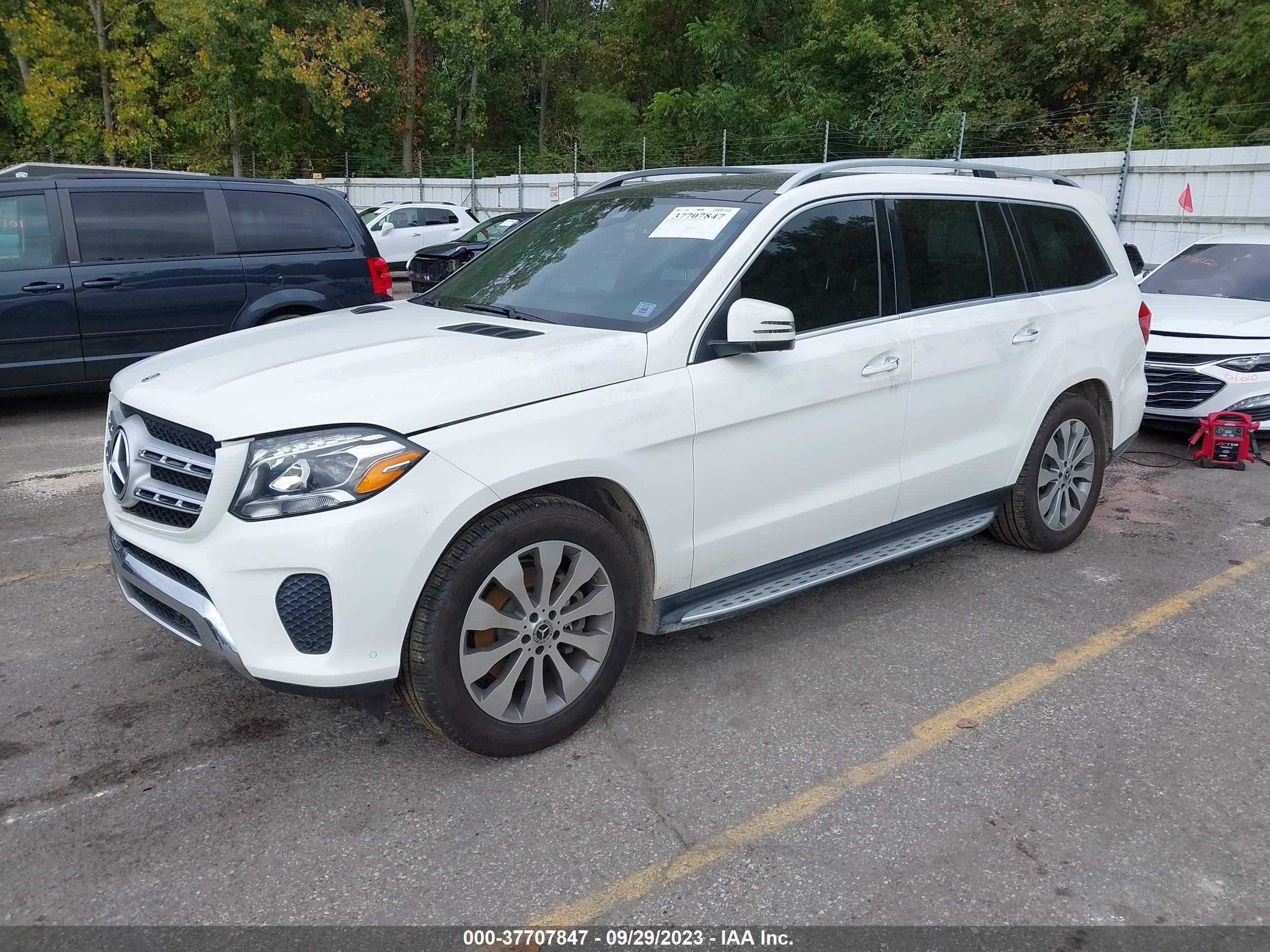 Photo 1 VIN: 4JGDF6EEXJB176336 - MERCEDES-BENZ GLS-KLASSE 