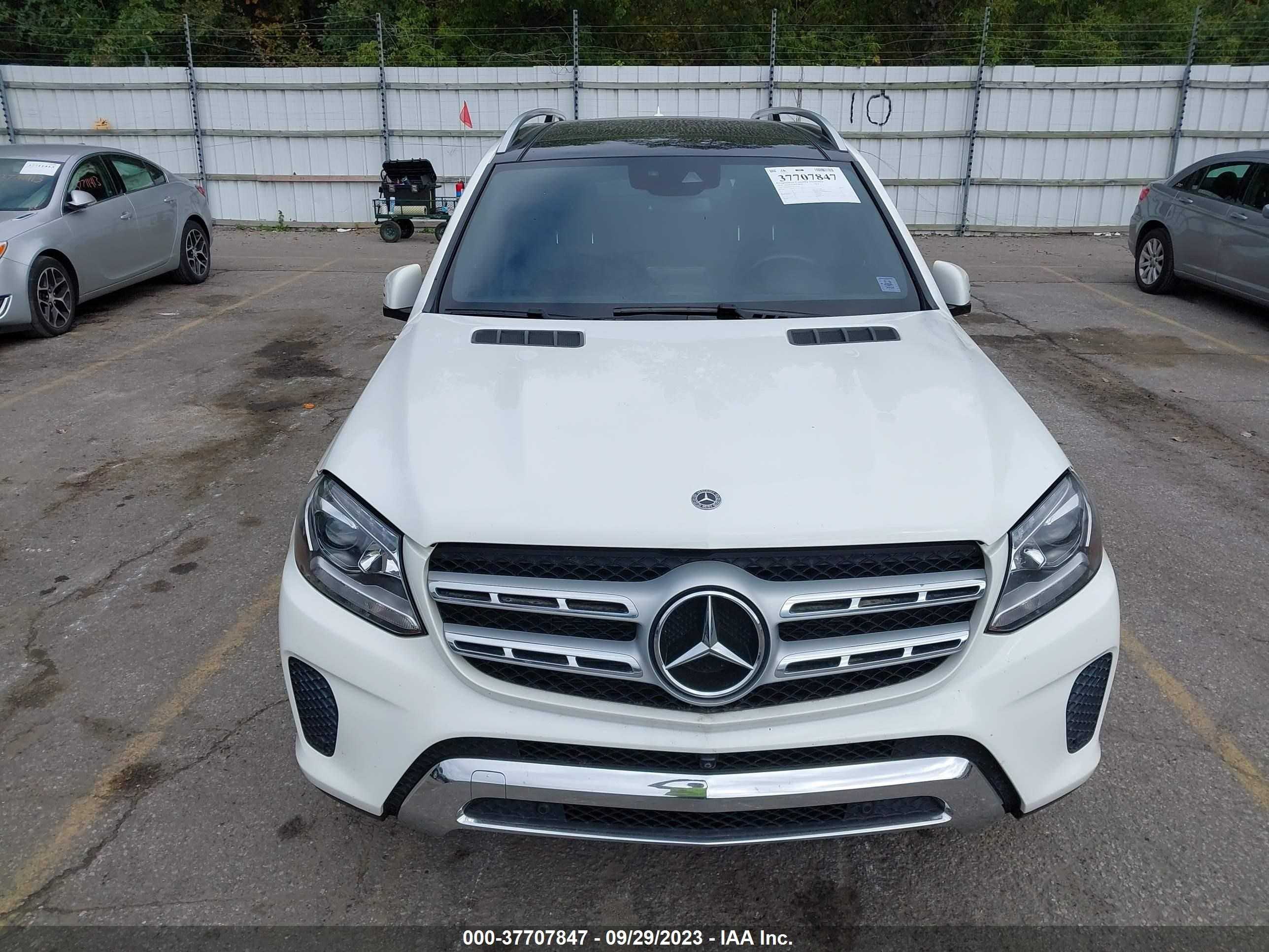 Photo 11 VIN: 4JGDF6EEXJB176336 - MERCEDES-BENZ GLS-KLASSE 