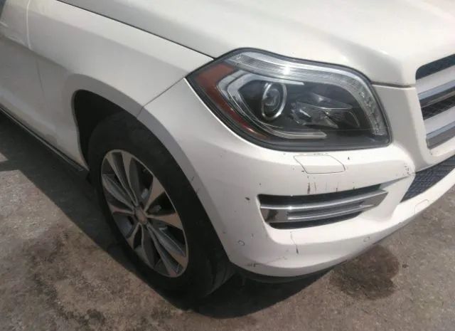 Photo 5 VIN: 4JGDF7CE1EA405720 - MERCEDES-BENZ GL-CLASS 