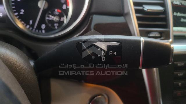 Photo 31 VIN: 4JGDF7CE1EA426504 - MERCEDES GL 