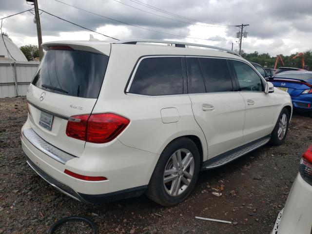 Photo 2 VIN: 4JGDF7CE2DA187544 - MERCEDES-BENZ GL-CLASS 