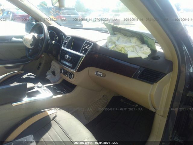 Photo 4 VIN: 4JGDF7CE2DA230389 - MERCEDES-BENZ GL-CLASS 