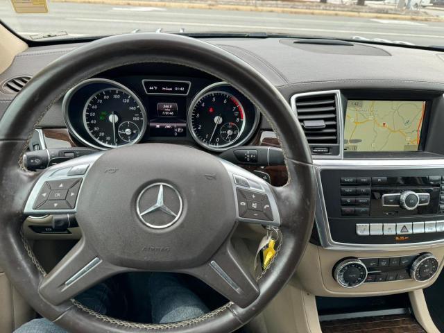 Photo 6 VIN: 4JGDF7CE2DA255194 - MERCEDES-BENZ GL-CLASS 