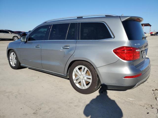 Photo 1 VIN: 4JGDF7CE2EA324712 - MERCEDES-BENZ GL 450 4MA 